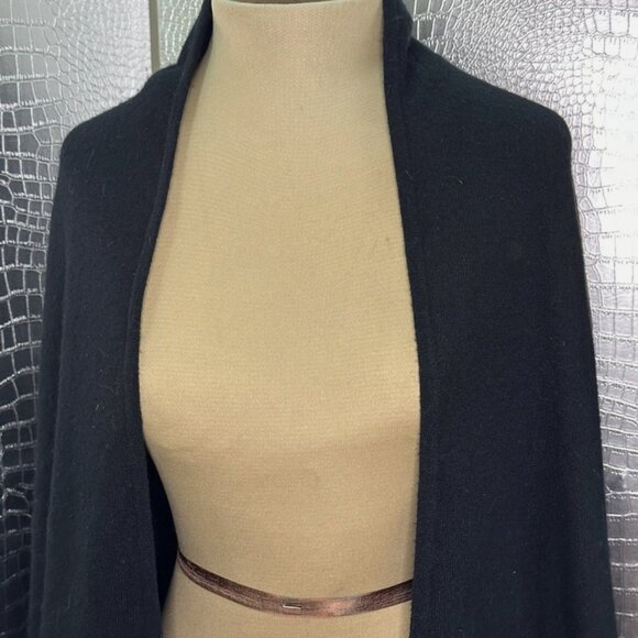 Isabel Canovas Rare Vintage Classic Black Cashmere Wrap - Picture 7 of 8